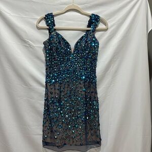 Beautiful Sherri Hill size 2 prom or appearance dress.